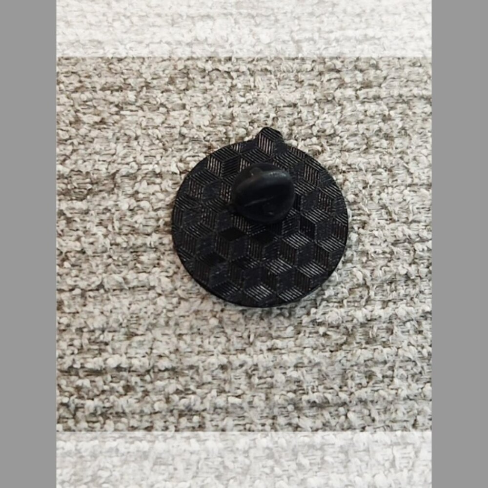 Pokemon Bulbasaur Pin - Picture 2 of 2